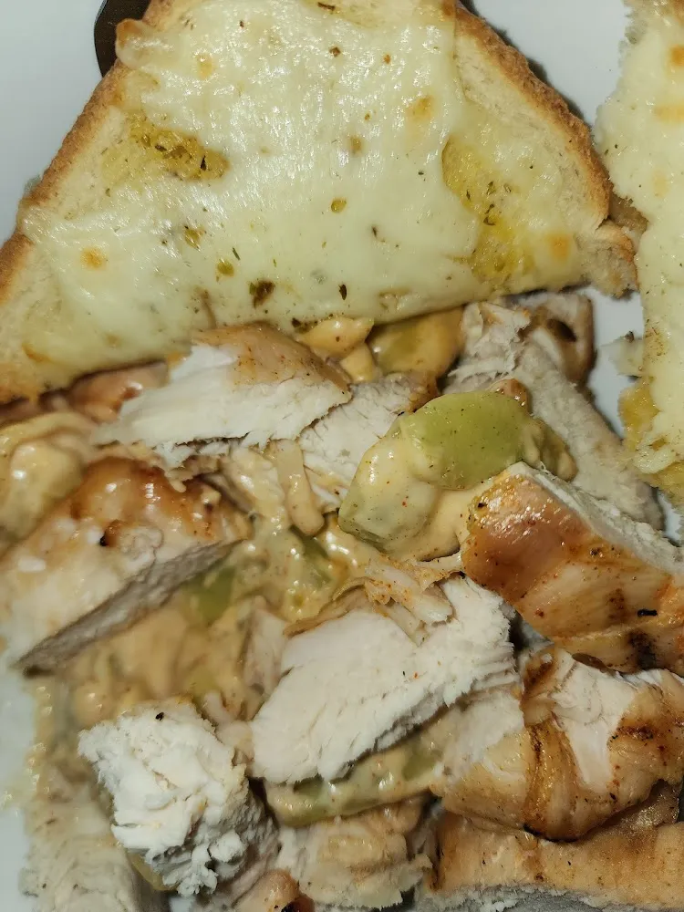 Chicken Pita Melt