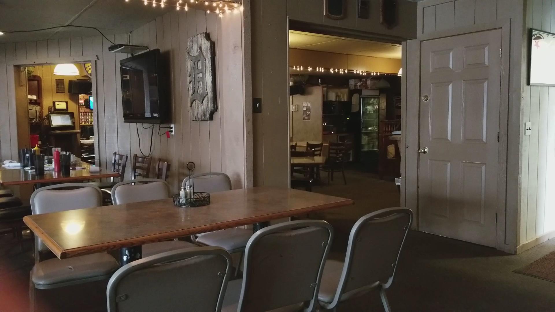 Steis's Village Inn